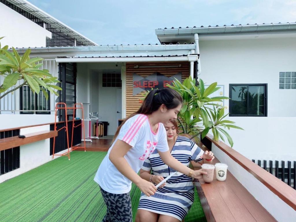 Sleepbox Hostel Suratthani Σούρατ Τανί Εξωτερικό φωτογραφία