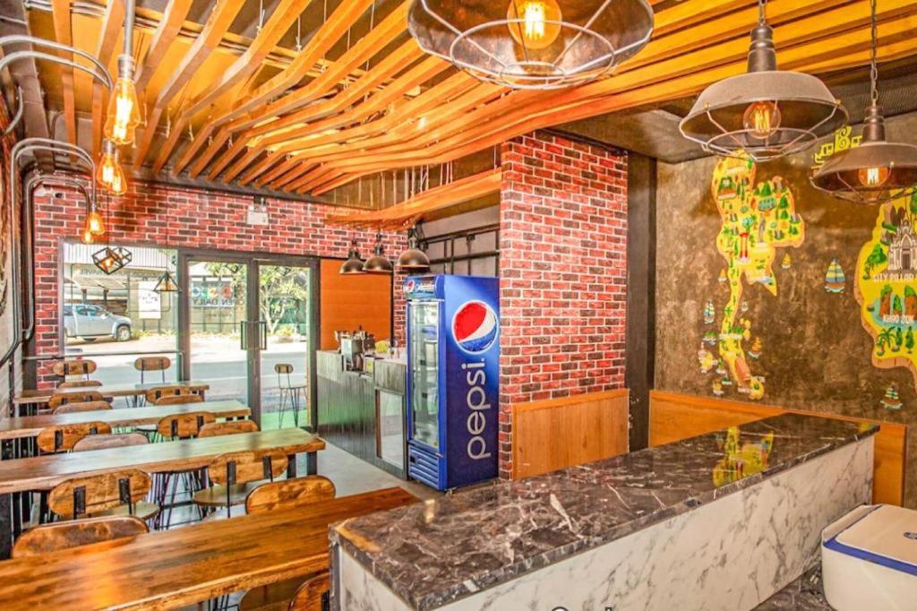 Sleepbox Hostel Suratthani Σούρατ Τανί Εξωτερικό φωτογραφία