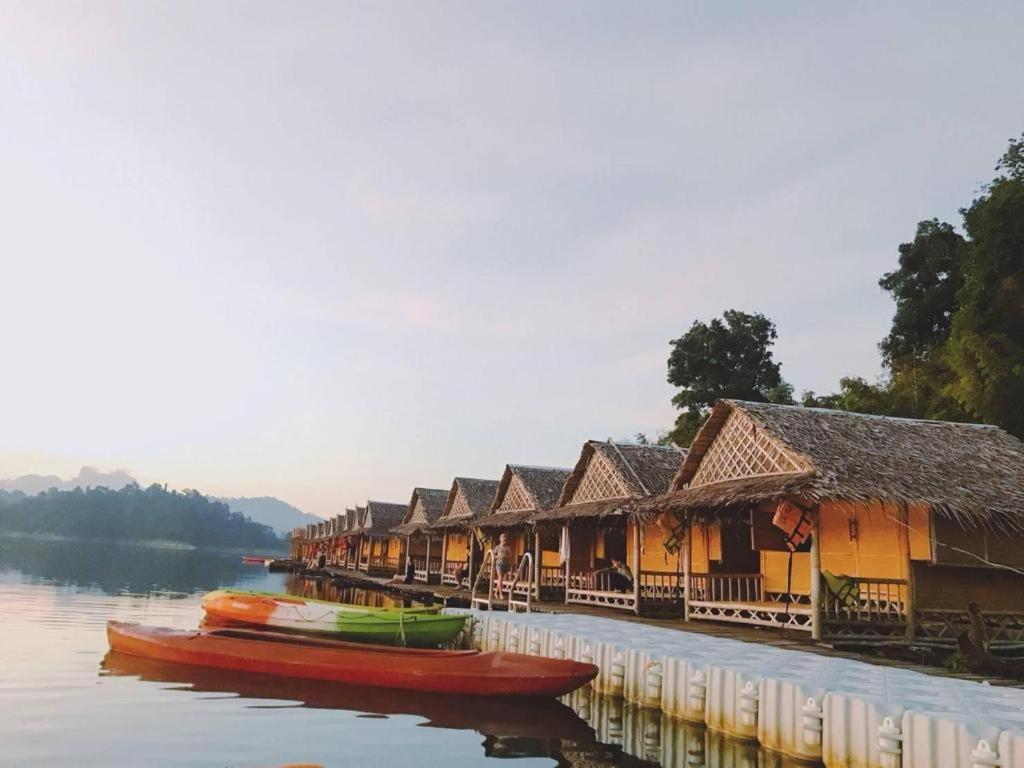 Sleepbox Hostel Suratthani Σούρατ Τανί Εξωτερικό φωτογραφία