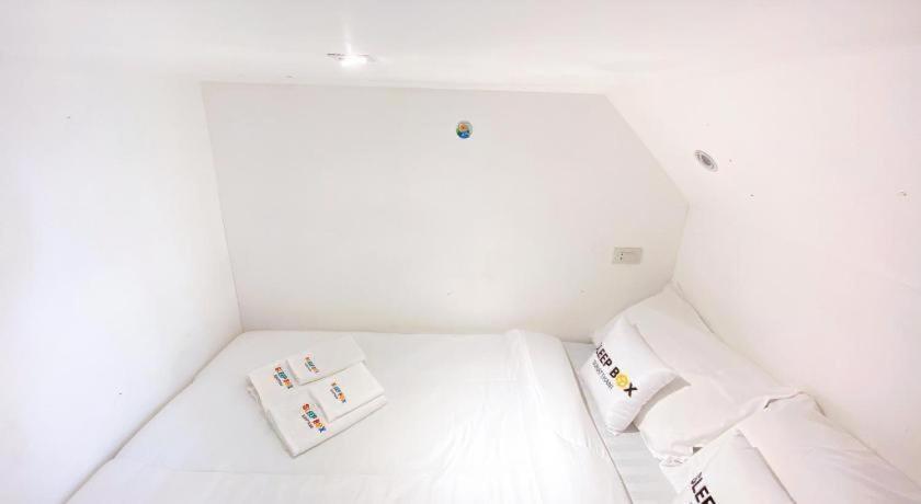 Sleepbox Hostel Suratthani Σούρατ Τανί Εξωτερικό φωτογραφία